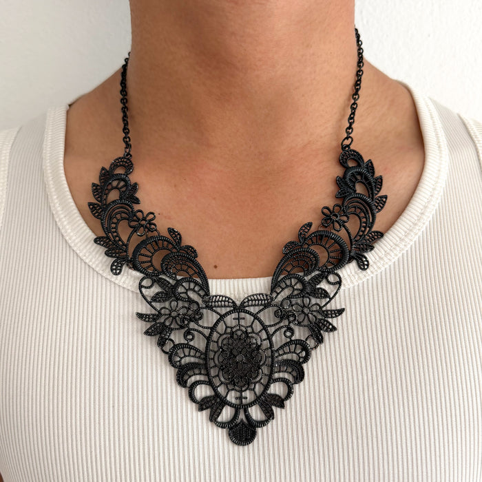 Vintage Lovisa Black Filigree Floral Statement Necklace