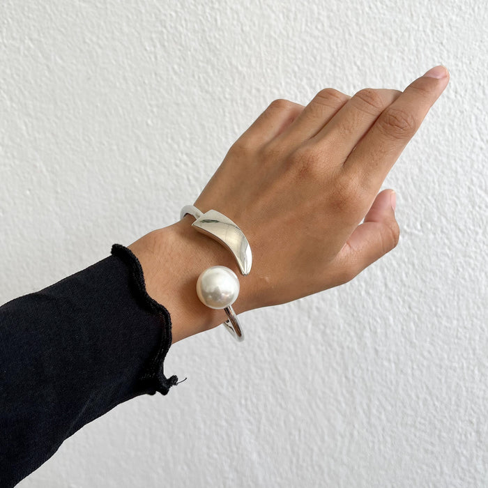 Vintage Silver Pearl Accent Cuff Bracelet