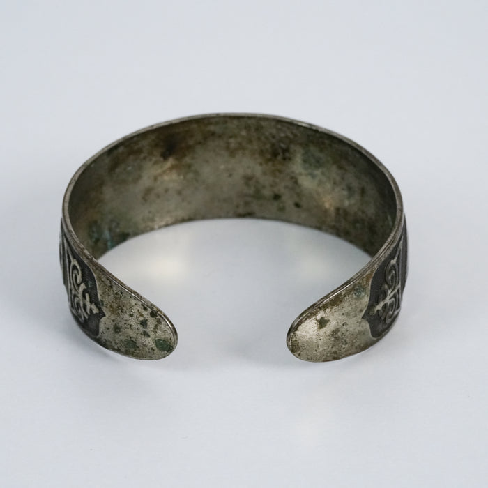 Vintage Sliver Tone Cuff Bracelet | Silver Tone Engraved Bangle | Chinese Character Statement Bracelet
