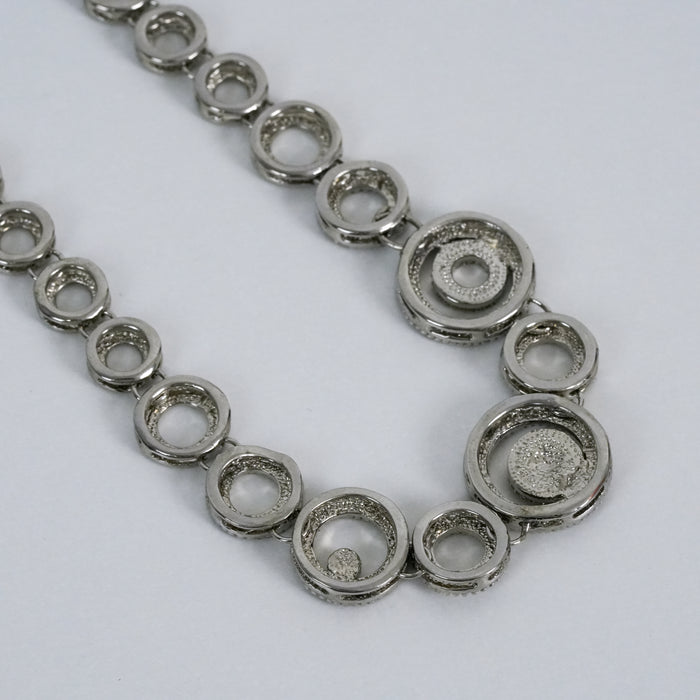 Vintage Silver Tone Circle Link Statement Necklace | Textured Spiral Geometric Necklace | Modern Abstract Collar Necklace