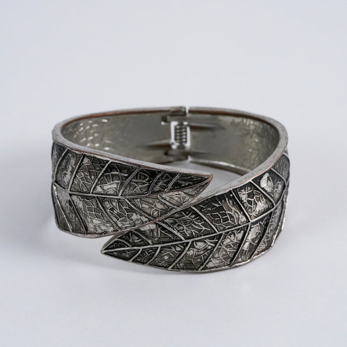 Vintage Silver Tone Leaf Wrap Cuff Bracelet, Etched Botanical Hinged Statement Bracelet