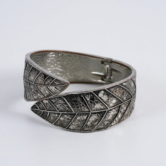 Vintage Silver Tone Leaf Wrap Cuff Bracelet, Etched Botanical Hinged Statement Bracelet