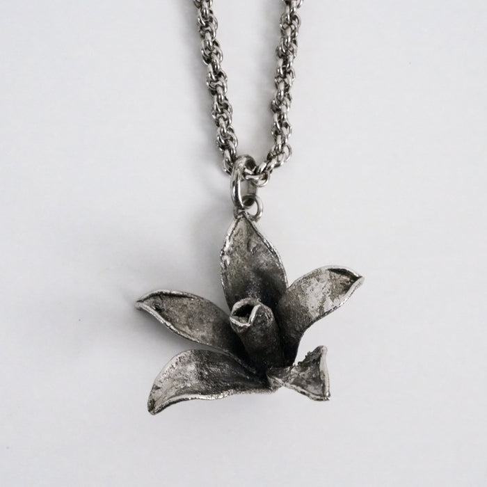 Vintage Silver-Tone Flower Pendant Necklace, Textured Floral Charm