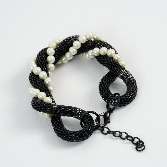 Vintage Black Beaded Chain Bracelet with Faux Pearl Accents