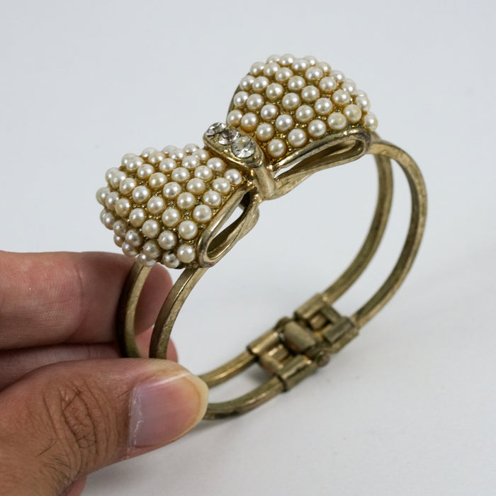 Vintage Pearl Bow Statement Bracelet