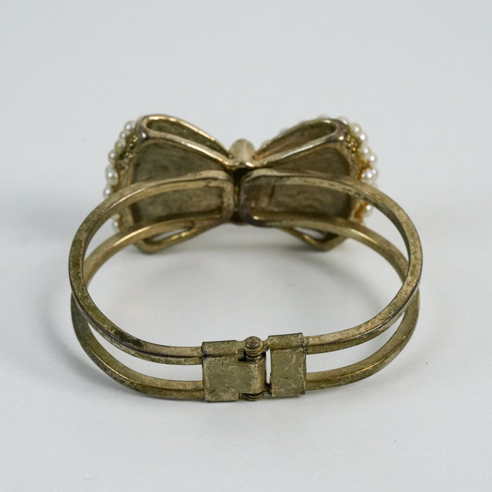 Vintage Pearl Bow Statement Bracelet