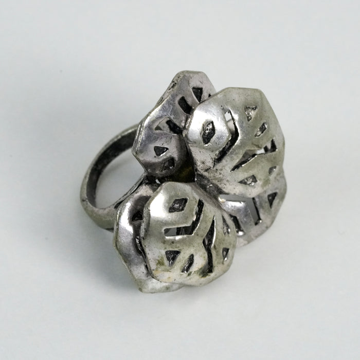 Vintage Silver-Tone Abstract Floral Cluster Statement Ring