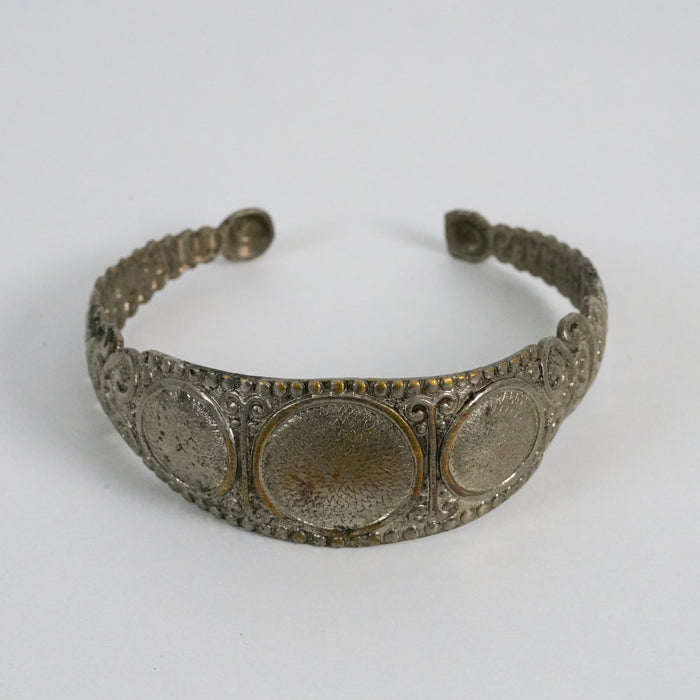 Vintage Silver-Tone Ornate Filigree Medallion Statement Cuff Bracelet