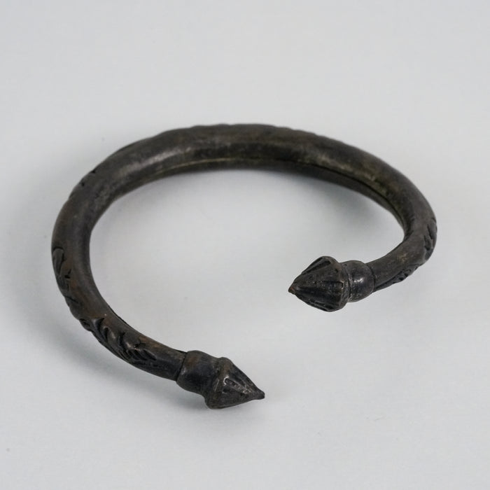 Vintage Black Metal Arrowhead Cuff Bracelet
