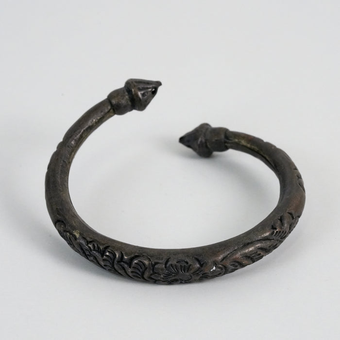 Vintage Black Metal Arrowhead Cuff Bracelet
