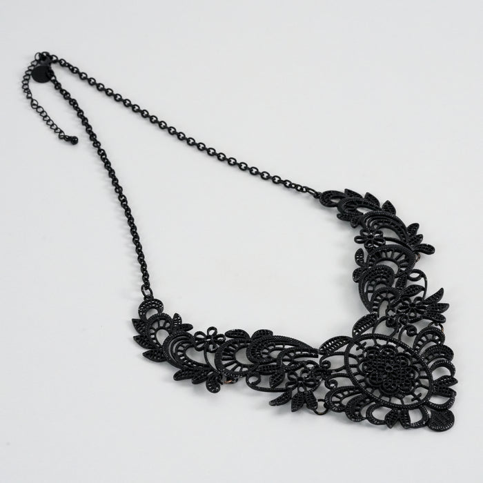 Vintage Lovisa Black Filigree Floral Statement Necklace