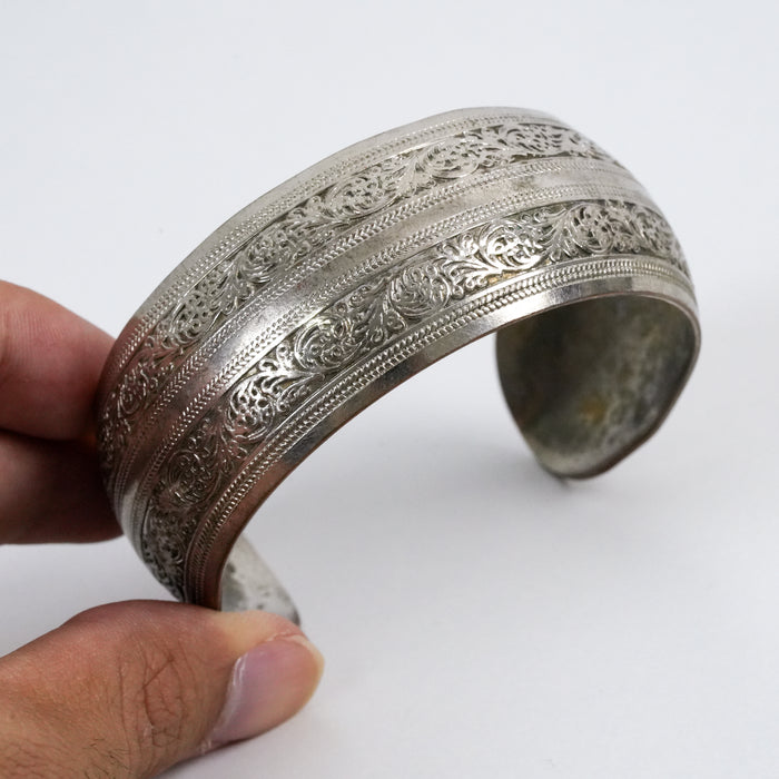 Vintage Silver-Tone Ornate Engraved Floral Wide Cuff Statement Bracelet