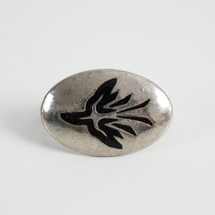 Vintage Silver-Tone Oval Double-Finger Statement Ring with Black Inlay