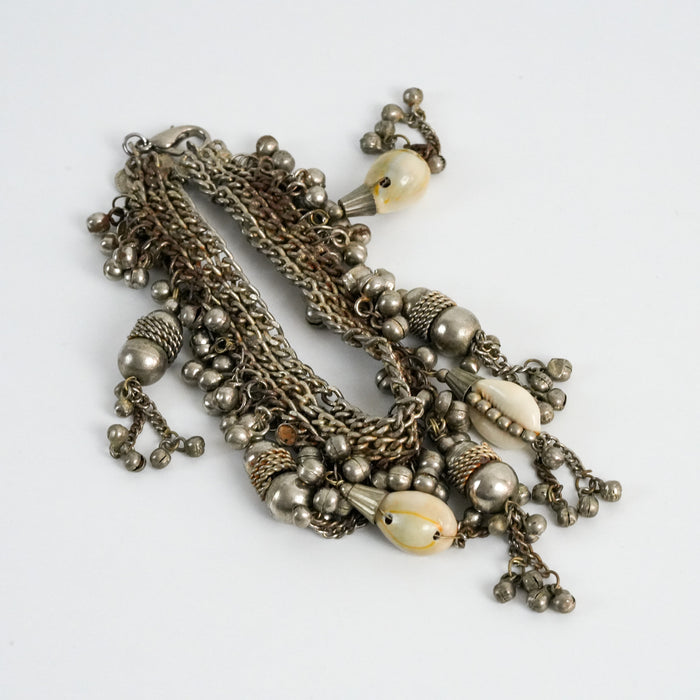 Vintage Silver-Tone Multi-Chain Charm Anklet with Shell Accents