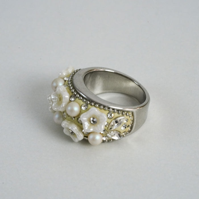 Vintage Silver-Tone Rhinestone Floral Statement Ring