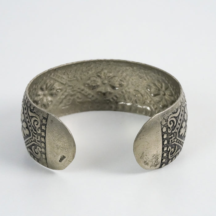 Vintage Floral Engraved Silver Cuff Bracelet