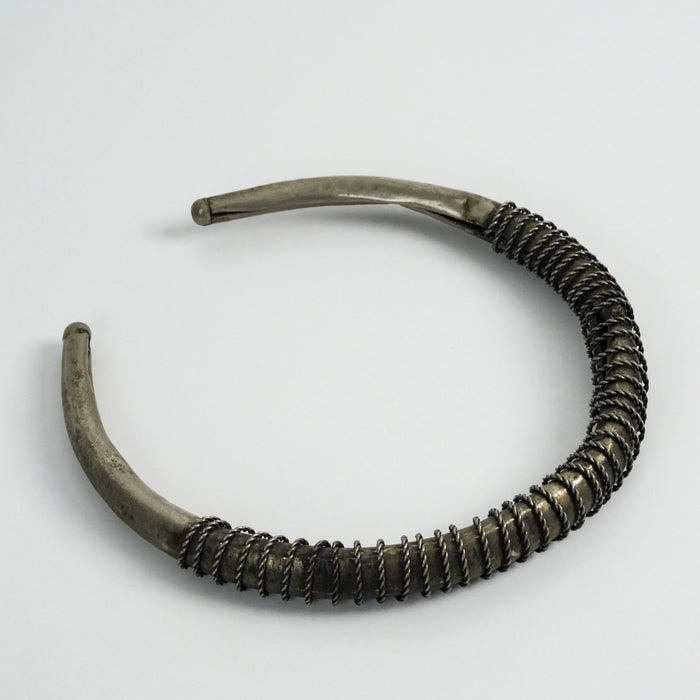 Vintage Silver-Tone Coiled Choker Necklace