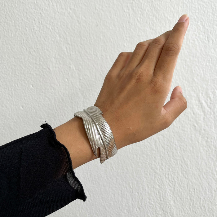 Vintage Silver Tone Feather Cuff Bracelet, Layered Leaf Open Bangle