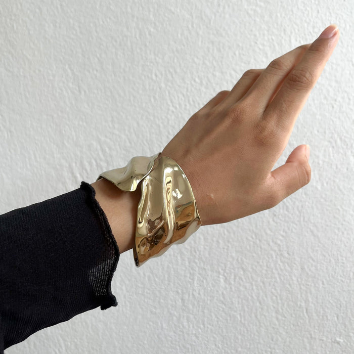 Vintage Sculpted Gold-Tone Wave Cuff Bracelet