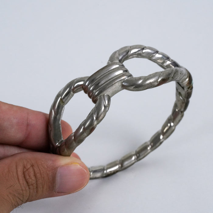 Vintage Silver Tone Knot Buckle Hinged Bangle Bracelet